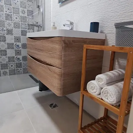 Apartment Olive Tree Makarska