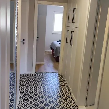 Olive Tree Apartment Makarska