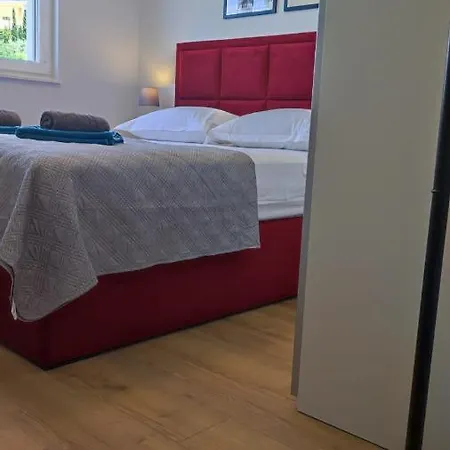 Olive Tree Apartment Makarska